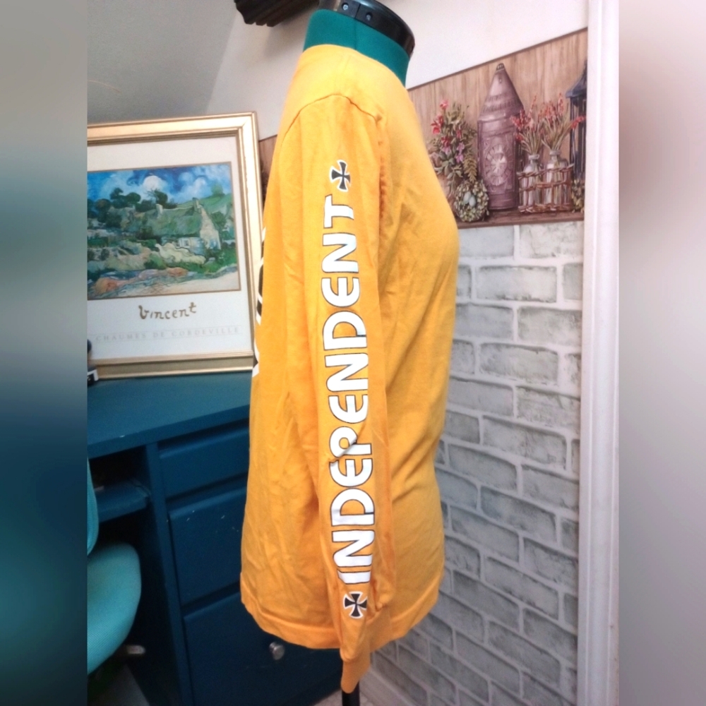 Independent Skateboards Long Sleeve Shirt
